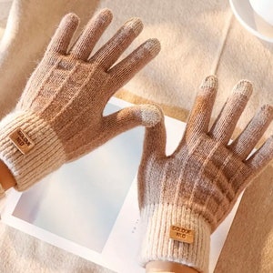 Winter Warm Touch Screen Gloves image 7