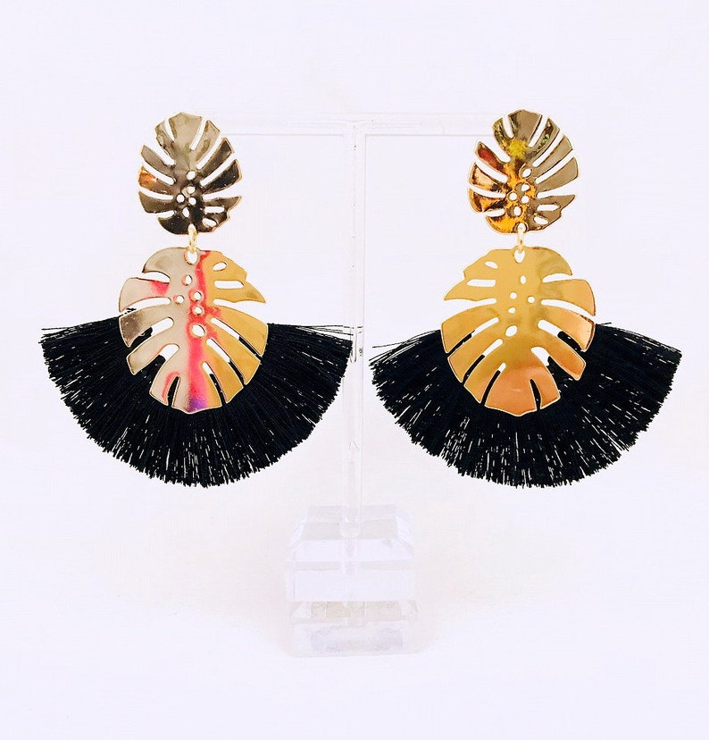 Leaf Metal Earring with Fringes