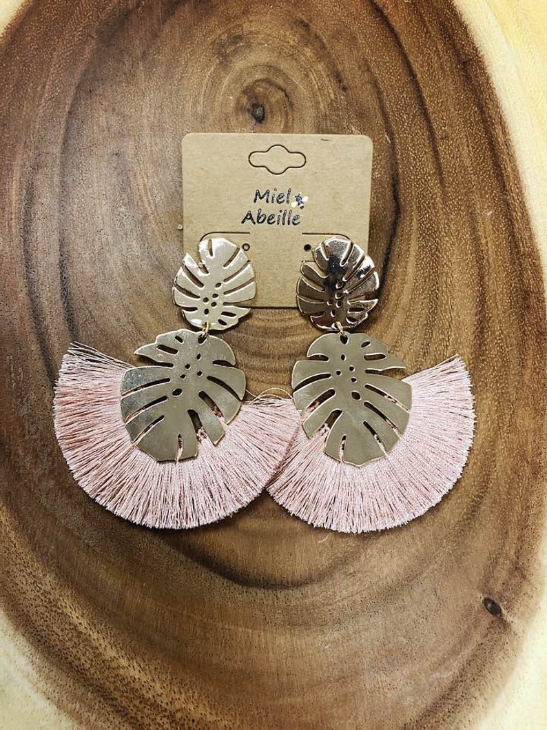 Leaf Metal Earring with Fringes