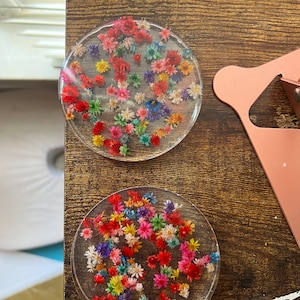 Mini colorful flowers resin coasters