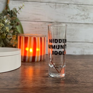 2 Unzen hohes Schnapsglas | Überlebenden inspiriert