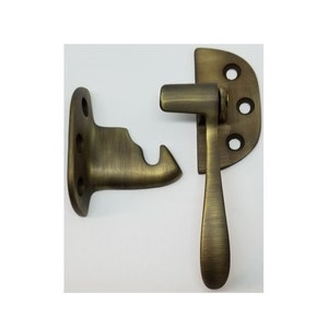RIGHT HAND ANTIQUE Solid Brass Ice Box Latch 3/8&quot; Off Set vintage retro solid chrome handle door lock