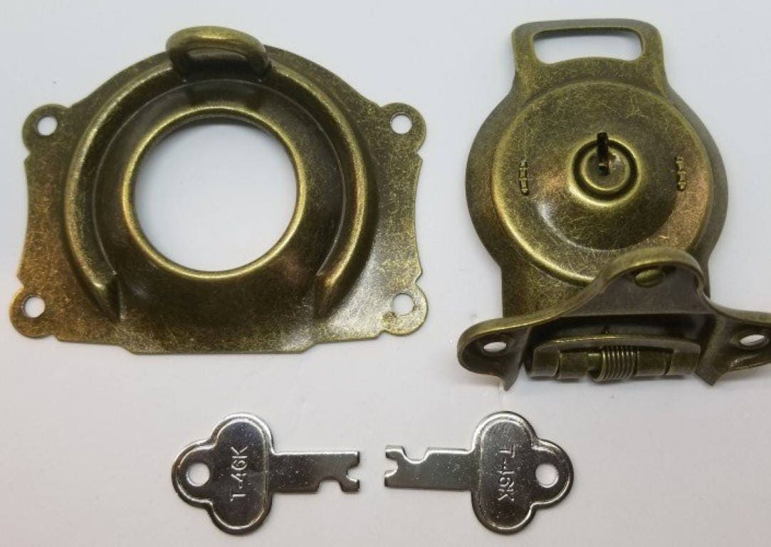 Antique Brass Trunk Lock Steamer Chest Vintage Old Key -  Israel