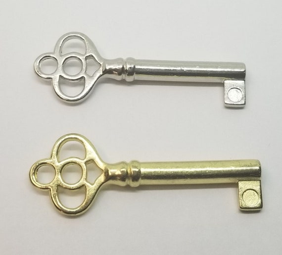 Brass Plated Steel Skeleton Antique Key 