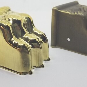thumbnail image 2 of Medium Antique Brass Stamped Claw Foot Straight Toe Leg Cap - Piano Stool Table Hardware 2 of 6