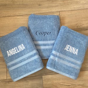 Personalized Embroidered Towel – Custom Bath, Hand, or Washcloth with Name or Monogram, Gift for Home, Wedding, or Spa