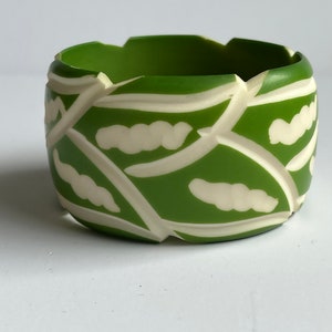 Vintage 1960s Carved Early Plastic Celluloid Lime Green Bangle Bracelet