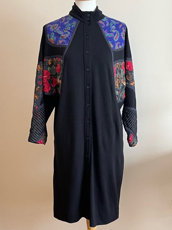Medium Koos Van Den Akker 1980s Black Tunic