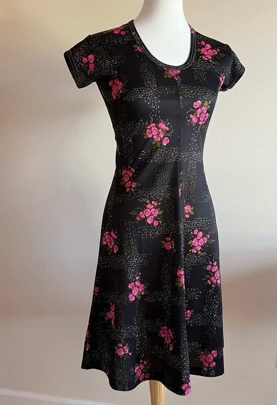 Vintage 1970s Handmade Black Bodycon Skater Dress 