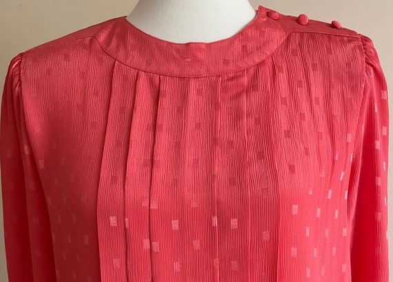 Vintage 1980s NILANI Pink Silky Long Sleeve Blouse - image 4