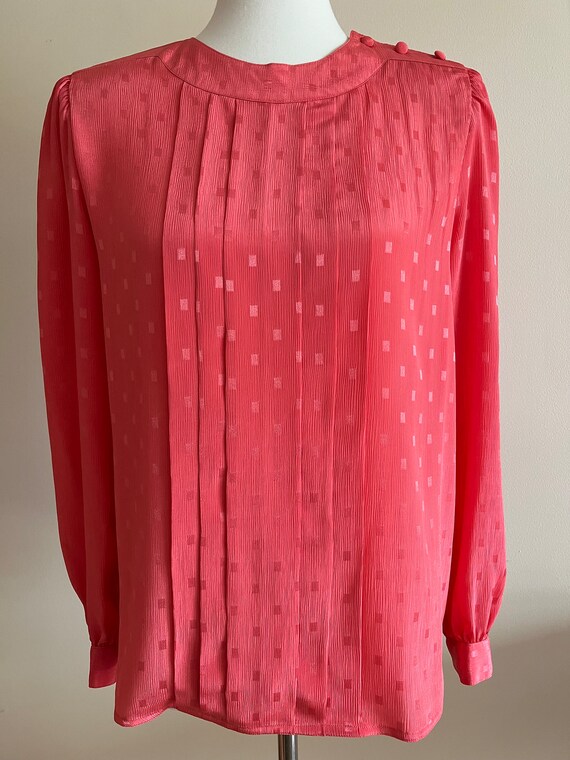 Vintage 1980s NILANI Pink Silky Long Sleeve Blouse - image 10