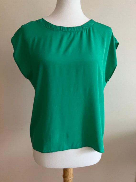 Vintage 1980s GITANO Green Cap Sleeve Silky Shirt - image 5