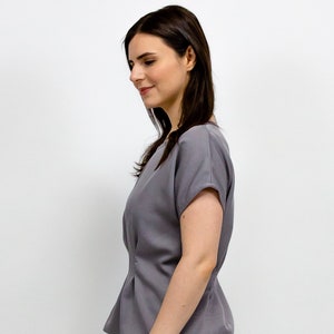 The Jacky top in grey tencel twill image 2