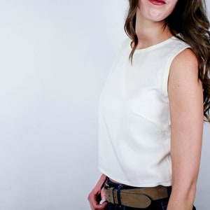 The Leah top in ivory twill
