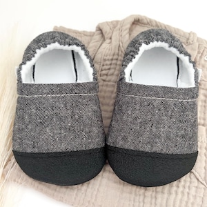 CHARCOAL LINEN blend baby booties, slippers, crib shoes, soft sole, moccasins, baby shoes, toddler shoes
