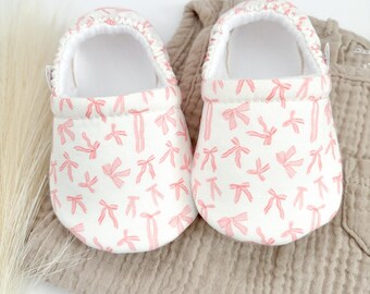Coquette Pink Bow Baby Booties: Handmade Soft Sole Crib Shoes