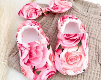 Rose Flower Baby Booties and Bow: Fleece Lined Soft Sole Crib Shoes