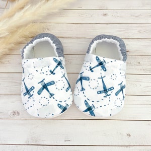 BLUE AIRPLANE baby booties, slippers, crib shoes, soft sole, moccasins, baby shoes