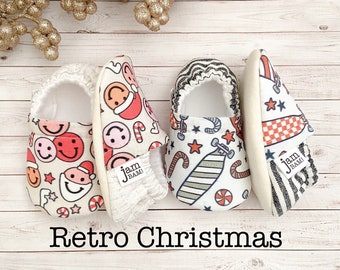 RETRO CHRISTMAS HOLIDAY baby booties, slippers, crib shoes, soft sole, moccasins, baby shoes, vegan baby shoes