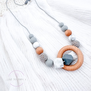 Grey Silicone Nursing necklace Breastfeeding Necklace Sensory Necklace Fiddle necklace New Mum gift Mama present Textured Silicone Necklace