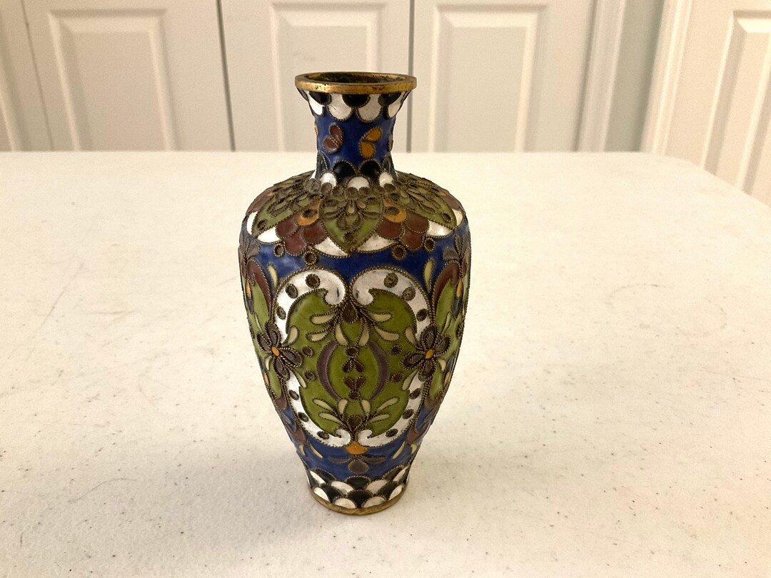Vintage CLOISONNE Twisted Wire Openwork Vase 5 1/8 Oriental Enamel on