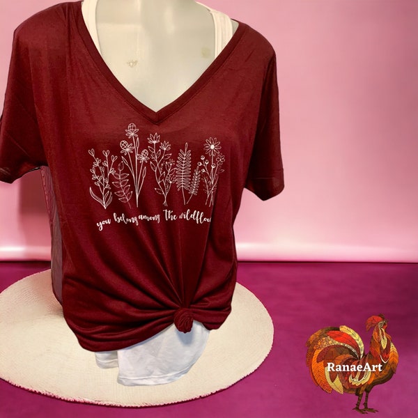 Vintage BOHO Wildflowers burgundy short sleeve tee for women garden shirt v-neck Flowy shirt cute short sleeve shirt