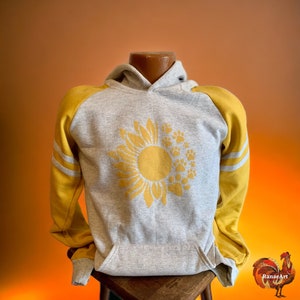 Vintage Graphic Hoodie for pet mom and pet dad,Long Sleeve Shirt, paw print tee, pet lover, dog lover tee, cat lover, inspirational shirt