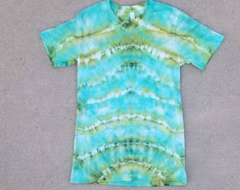 Tie dye T-shirt, Unisex shirt, size Small