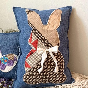 Antique Quilt Pillow LARGE Easter Bunny Pillow 15” X 22” Spring/Easter Bunny Rabbit Pillow Easter Decoration Vintage Farmhouse Easter Pillow