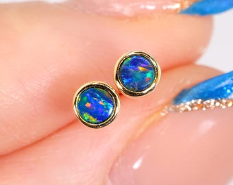 Australian Opal Earrings 14K Yellow Gold Round Stud