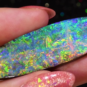 Top Gem Rainbow Duck Creek Boulder Opal 55.3 ct image 9