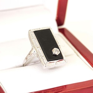 Vintage 18ct Onyx Diamond Plaque Ring | Vintage Times