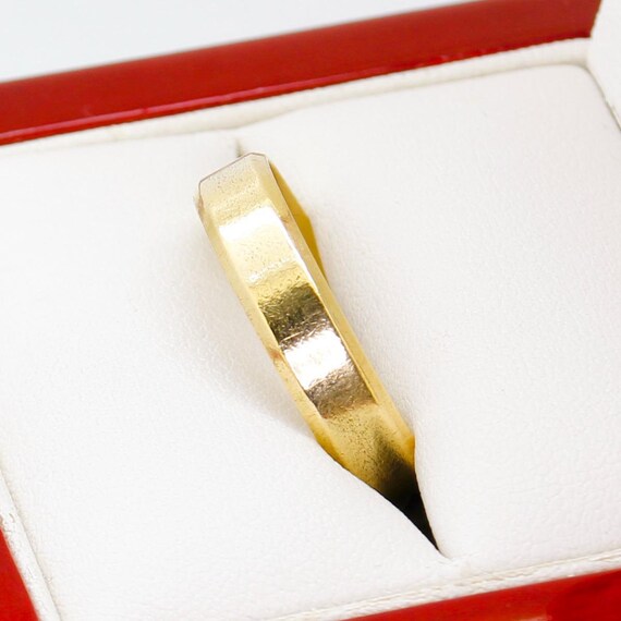 Men's 18ct Yellow Gold Textured Engraving Ring, W… - image 6