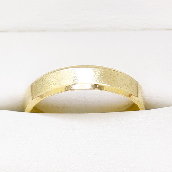 Men's 18ct Yellow Gold Textured Engraving Ring, W… - image 4