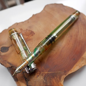 PENBBS 355 Improved version - Acrylic Fountain Pen - 31 Aurora F (duo-coloured #2)