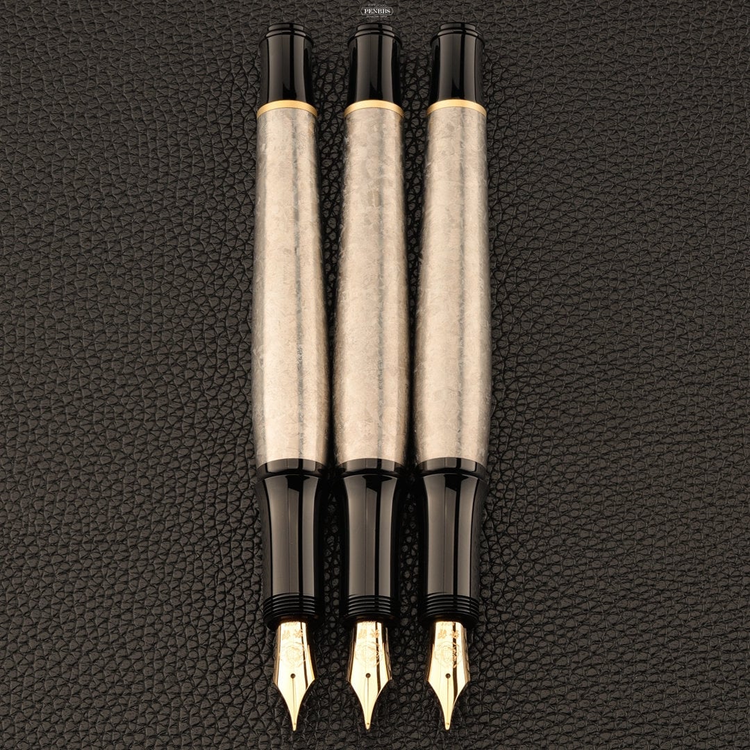 PENBBS 548 - pen of the Year Rabbit (pale golden) - No.12 Calligraphy