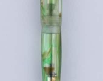 PENBBS 323 Acrylic Fountain Pen - 31 Aurora F