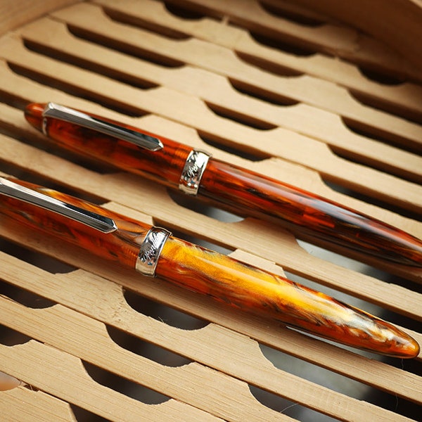 PENBBS 308 Stylo plume acrylique - Amber Is A Cat (Cat Paw F nib)