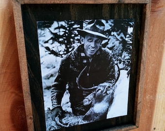 F.B. Old Hunter Image - Wooden Image