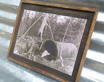 Deer Hunter Image - Wooden Sign