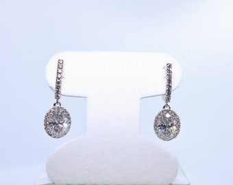 Diamond earrings Oval Stone VS1 F