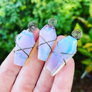 Collier cercueil Opalite