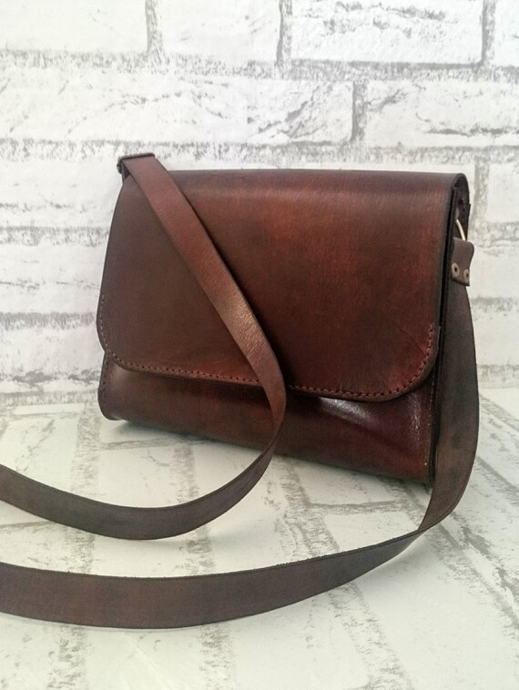 handmade leather crossbody bag
