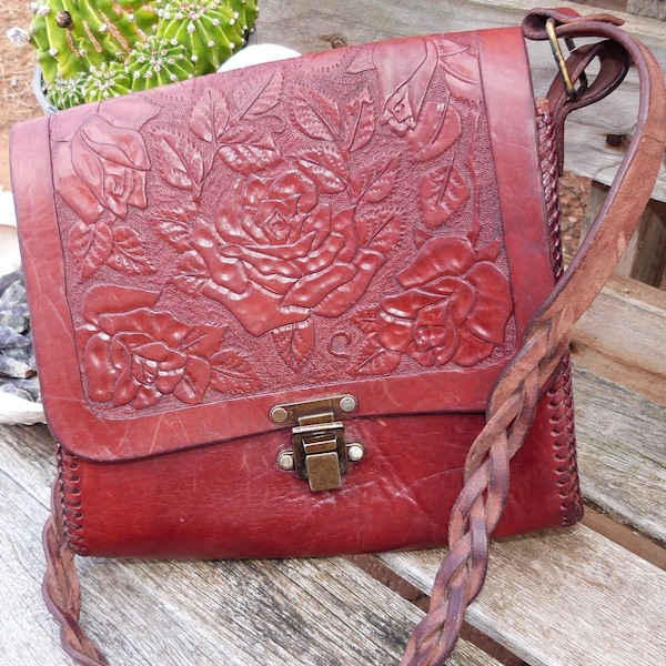 Beautiful Cowhide Leather Tooled Hippy Bag 1970s Genuine vintage