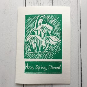 Cartão impresso à mão Snowdrops, impressão Lino de flor Snowdrop, cartão de aniversário floral, cartão de dia das mães, cartão de cumprimentos de primavera.