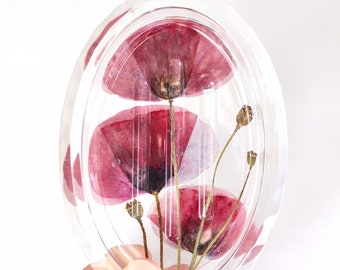 flower soapdish with real pressed poppies in ecofriendly epoxy resin, oval, transparent - perfect gift for nature lovers