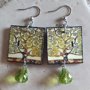 Orecchini pendenti con albero della va placcati in argento creati con