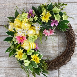 Spring and summer Floral grapevine wreath for door, pink and yellow wreath, daisy wreath, floral home decor, gift for her