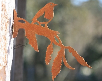 Red-throat decoration in corten steel 1.5mm, rusty steel at the time.