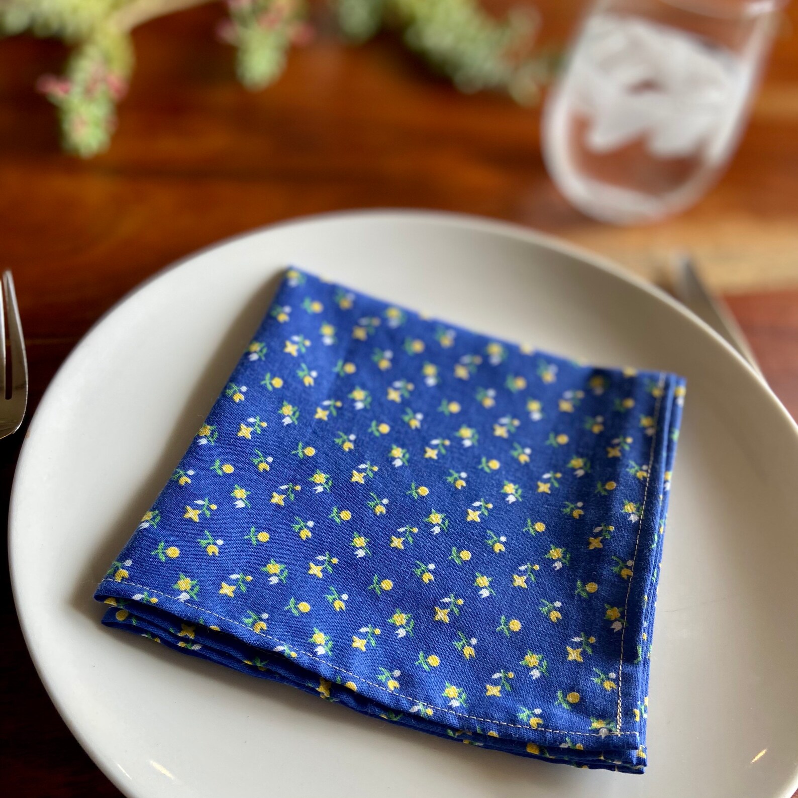 Blue Cloth Napkins With Mini Yellow Floral Print Etsy